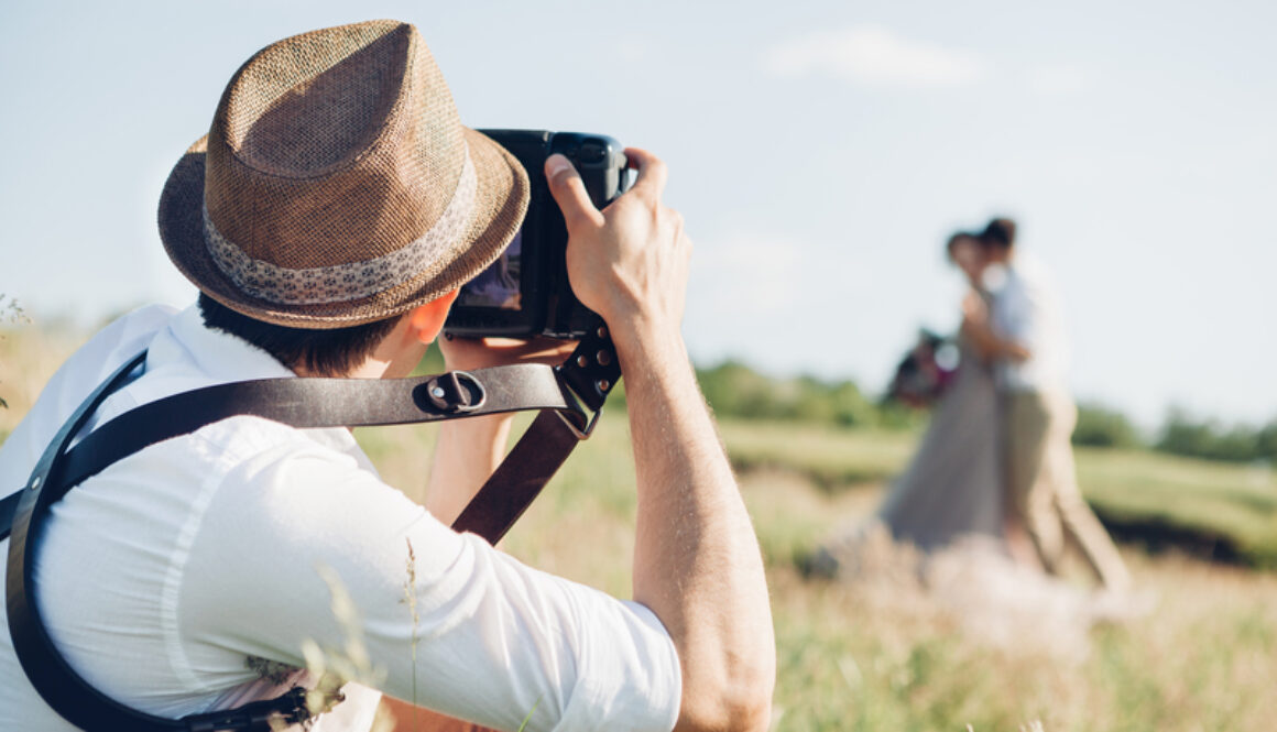 How to Make Your Wedding Photographer’s Job Easier